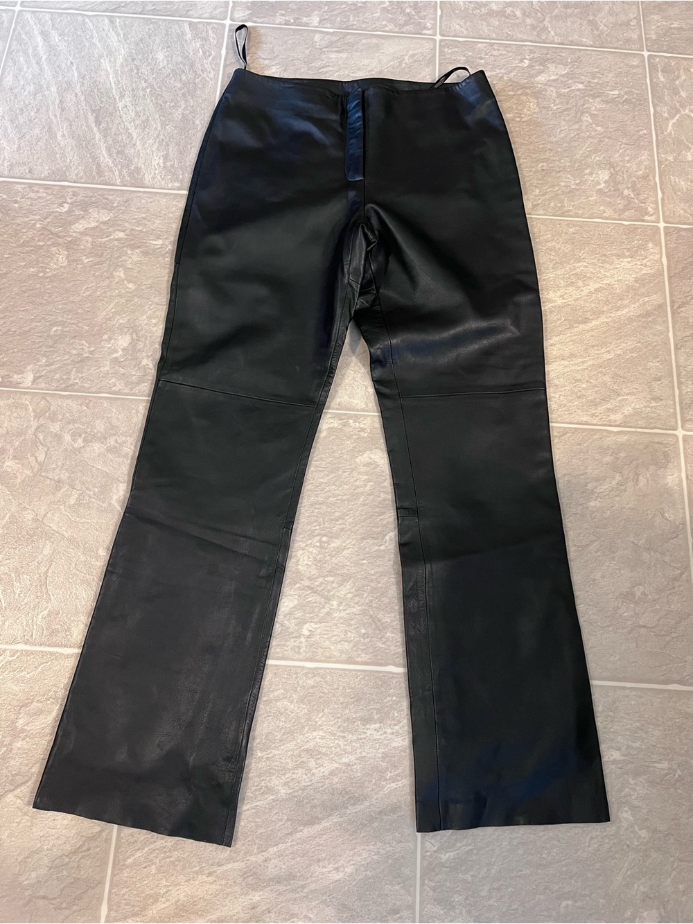 Vintage VS2 by Vakko Black 100% Lamb Leather Pants Mid Rise Flare Leg Size 10